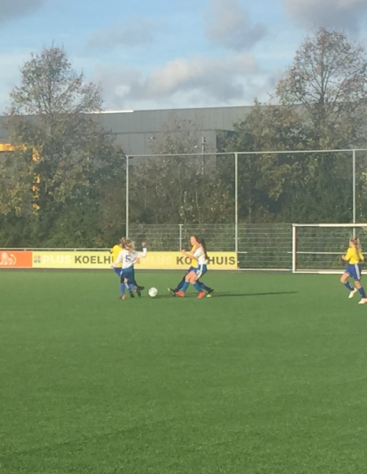 BVCB MO13-1 voet dwars gezet.