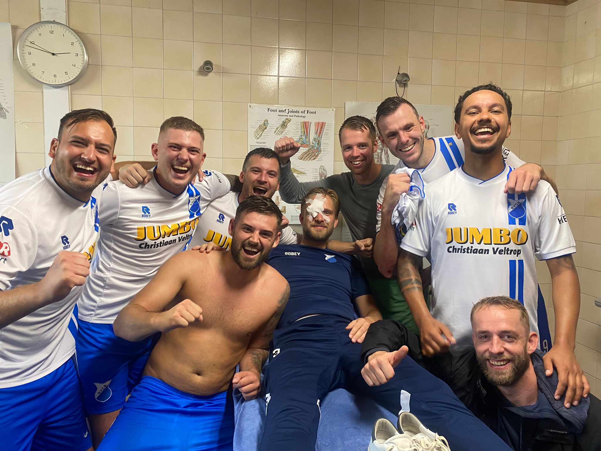 BVCB 4 start met overwinning na spektakelstuk
