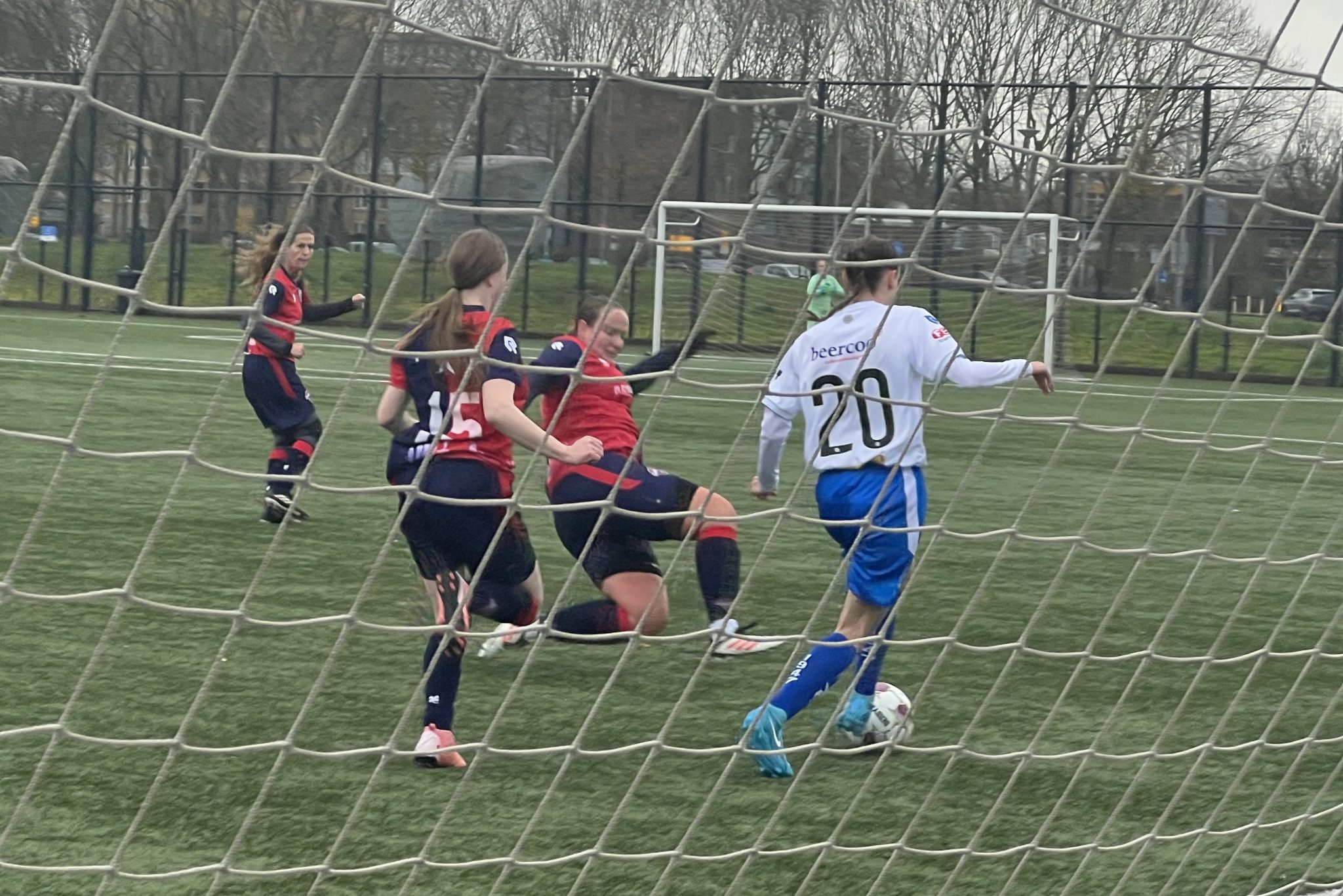 BVCB VR1 beslist topper met clean sheet en drie goals